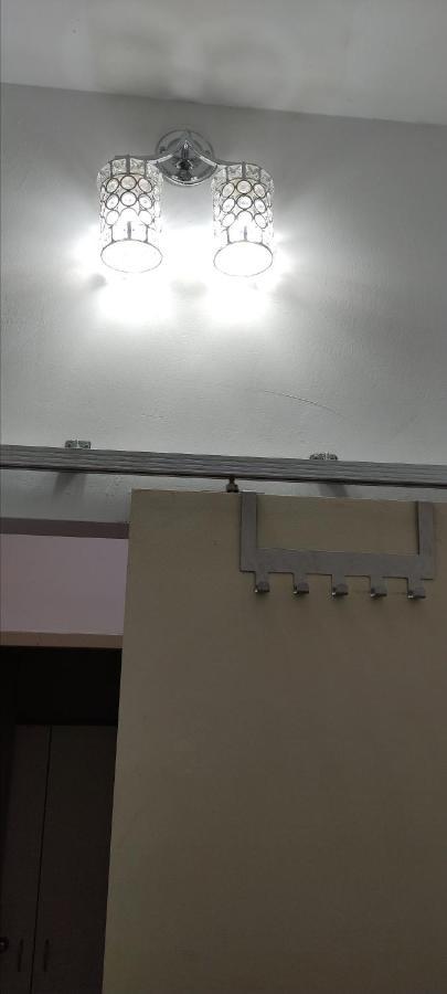 Hani Homestay Wifi Netflix Secure Parking Klia Usim Inti Aeon Mall Nilai Bagian luar foto